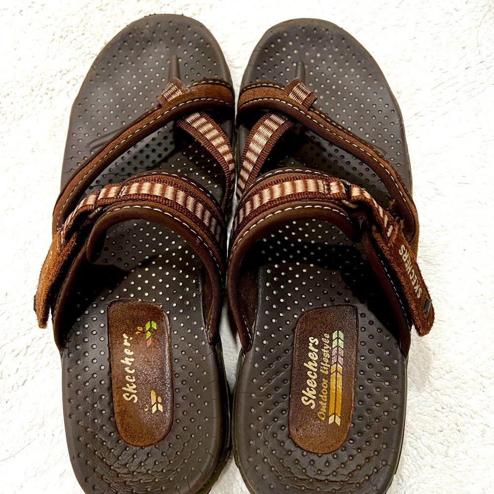 Skechers “Rasta” sandals - brown size 9